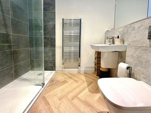 Photo 20- click for photo gallery